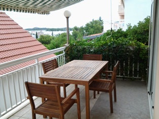 APARTMENTS ROGOZNICA - Balkony of apartment B 2