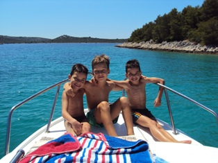 Rogoznica boat excursion Lovre Duje Marin